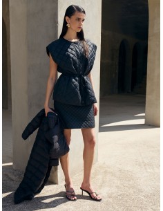 Vibenji Quilted Vest Black