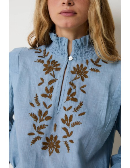 Blusa Lupe Embroidery Azul