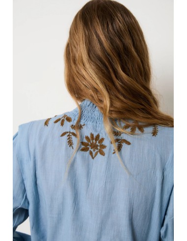 Blusa Lupe Embroidery Azul