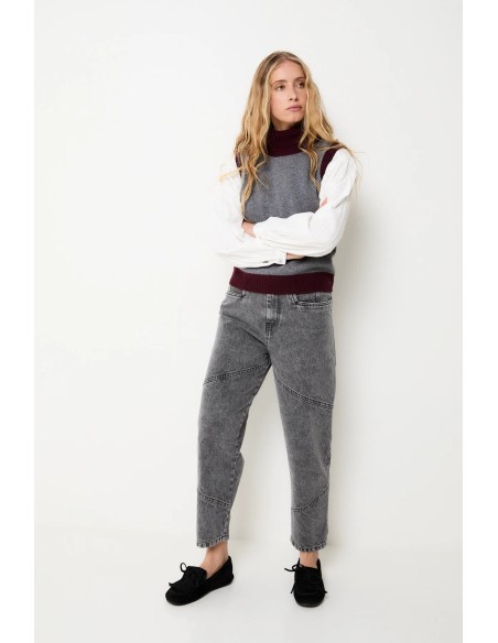 Jeans Cortes Bleach Gris