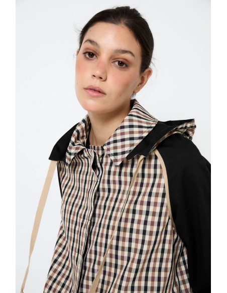 Gabardina Yuriko Harris Beige