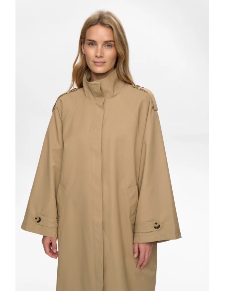 Nuflorian Coat Sesame