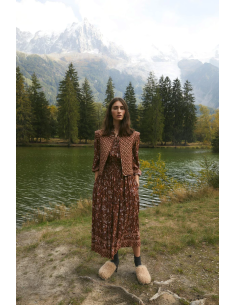 Chaleco Rivete Estrellas Camel 2